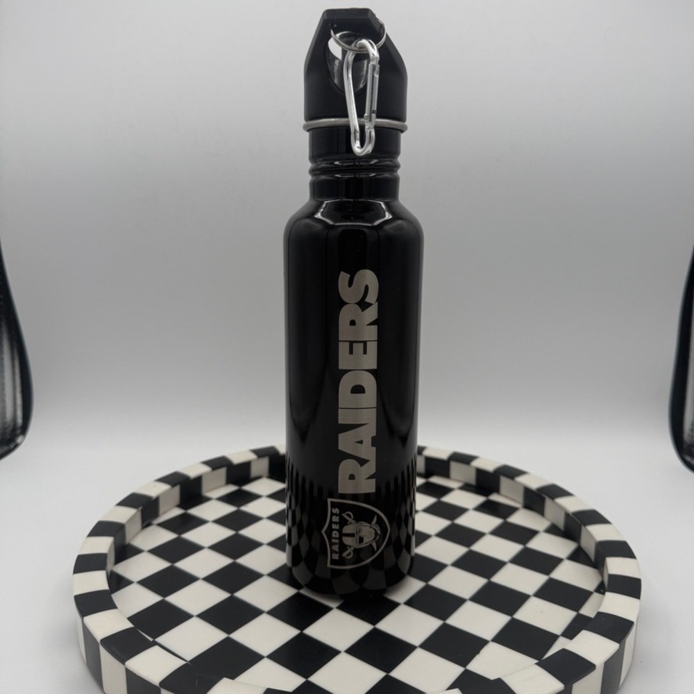 NFL Water Bottle Unisex OS Black Excellent Las Vegas Raiders Carabiner Clip